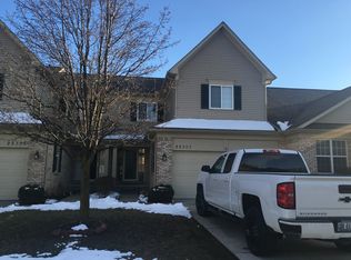 25307 Petros Dr, Flat Rock, MI 48134