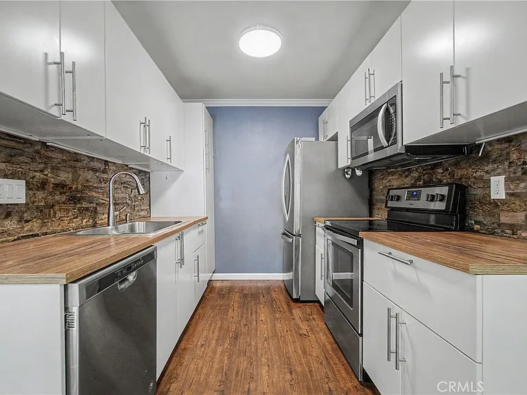 322 S Miraleste Dr #170 — Photo 3