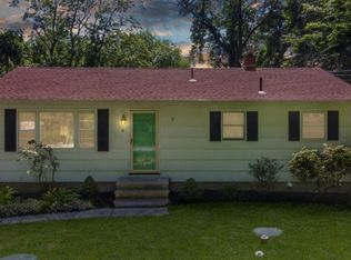 46 Cedar Ridge Dr, Vernon, NJ 07462