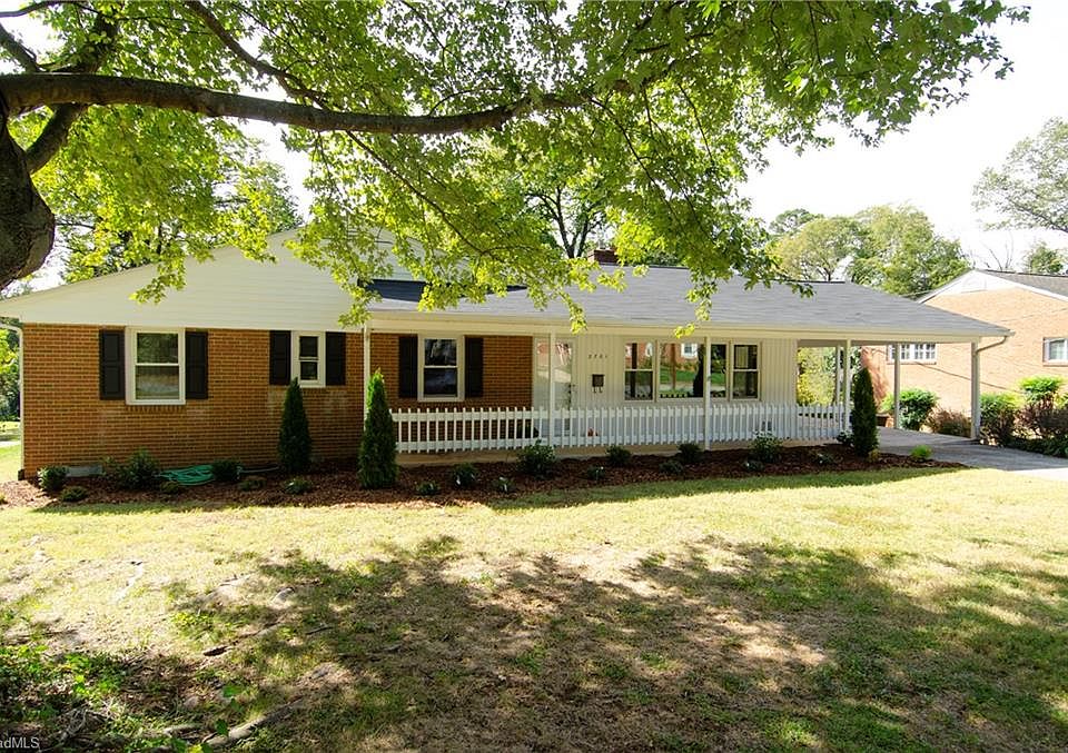 1st image of 2701 Fairway Dr