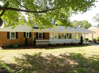2701 Fairway Dr, Greensboro, NC 27408