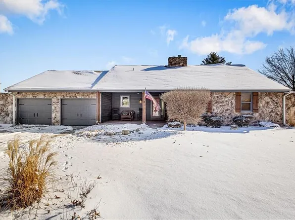 32 Hubbard Pl, Lathrop, MO 64465