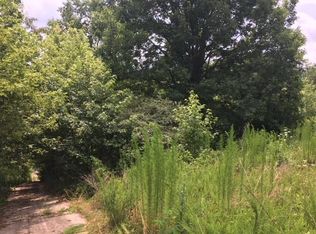 276 Valley Rd #FOX, Hickory, NC 28601