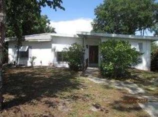 1200 Pamela St, Leesburg, FL 34748