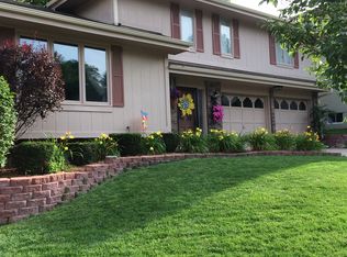 2522 S 154th Cir, Omaha, NE 68144