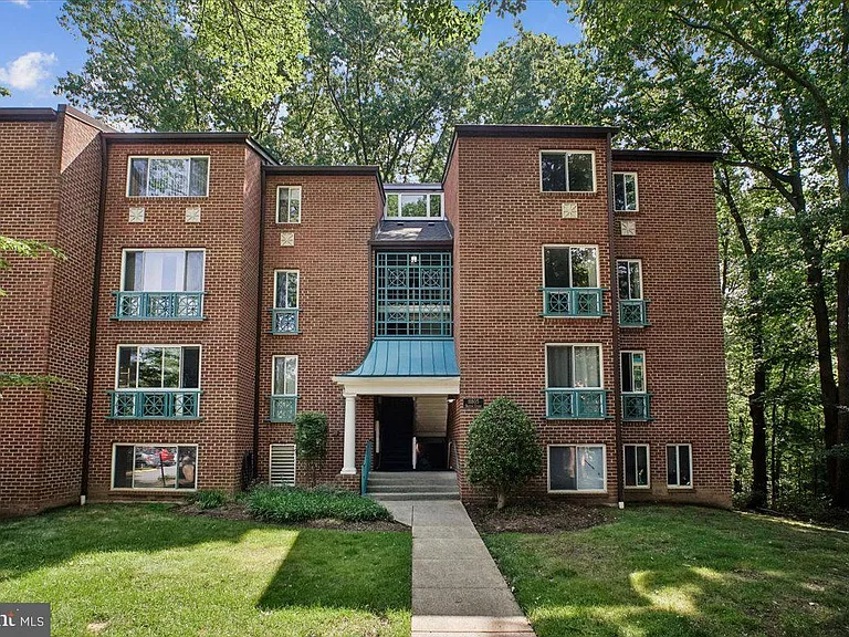 11805 Breton Ct #1A — Photo 1