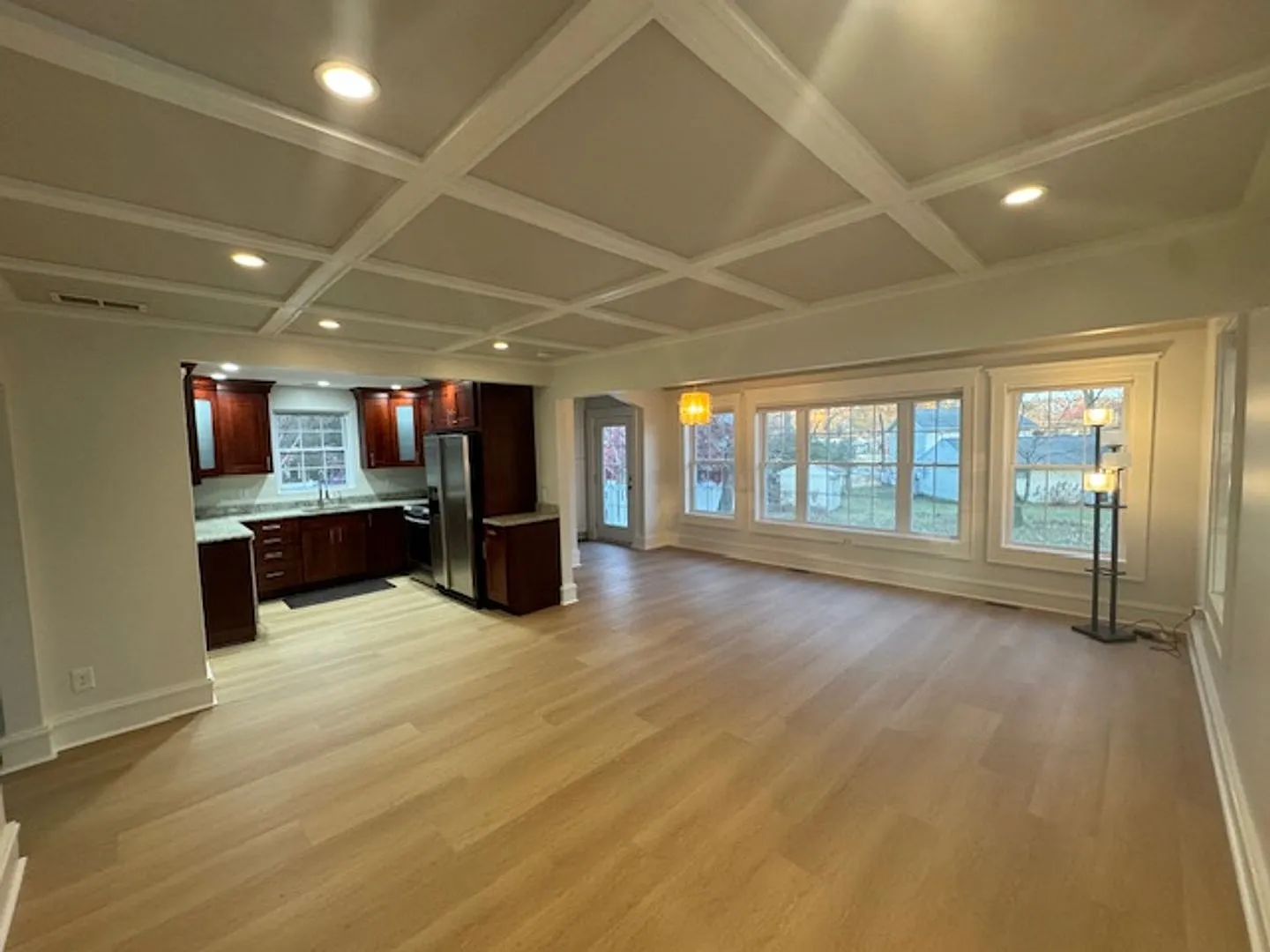 *Price Improvement!* Beautiful renovated home in waterfront Severna Park! — Photo 4