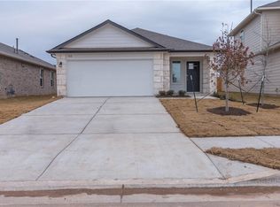 612 Roaring Fork Ln, Bastrop, TX 78602