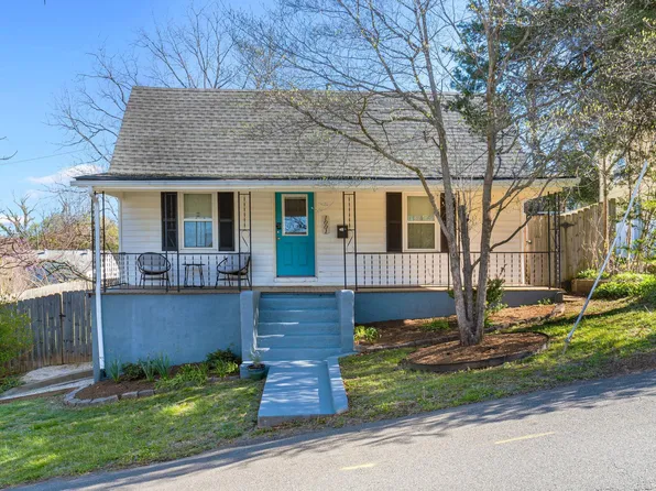 1001 Druid Ave, Charlottesville, VA 22902