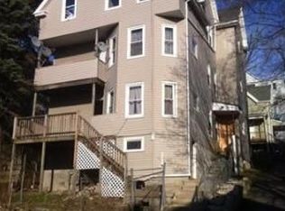 65 Rodney St, Worcester, MA 01605