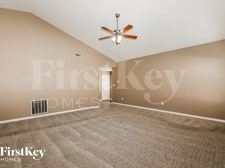 18836 Pilot Mills Dr — Photo 3