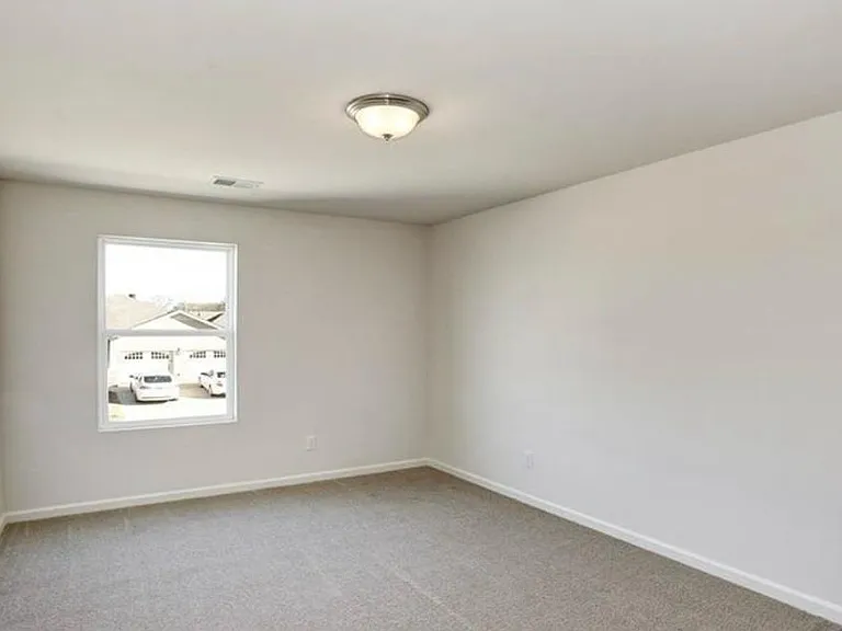 249 Chelsea Park Cir — Photo 1