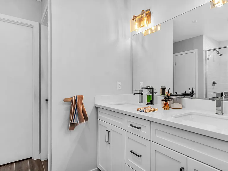 12523 Sylvanus Dr — Photo 9