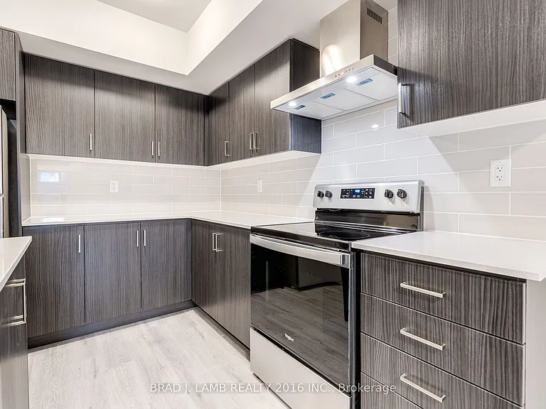 58 Elizabeth St S #2106 — Photo 5