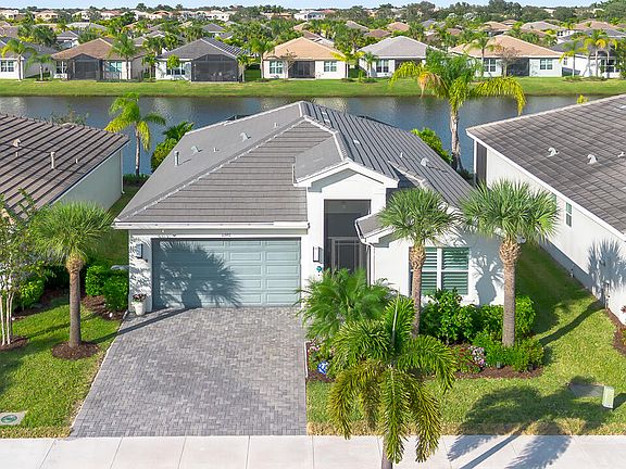 2nd image of 11397 SW Carlisle Crossing Avenue