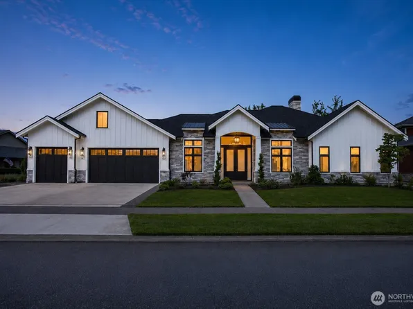 8636 Ashbury Court, Blaine, WA 98230