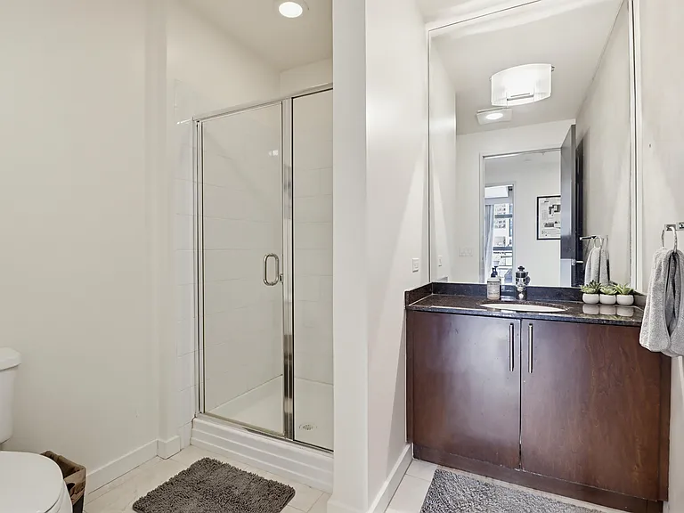 1494 Union St #302 — Photo 8