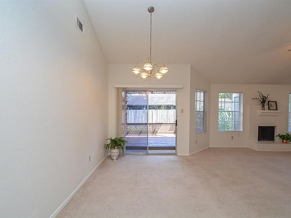 5th image of 10614 Grand Pines Dr