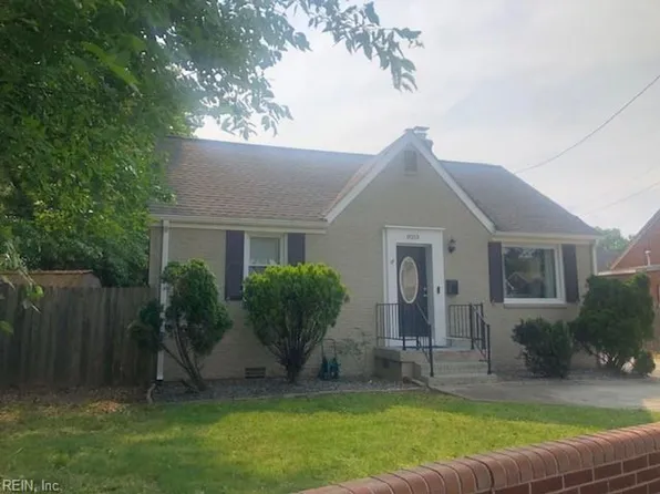 8213 Kathy Ct, Norfolk, VA 23518