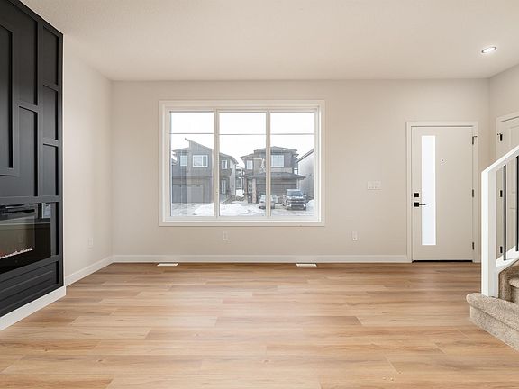 4th image of 85 Norwyck Way
