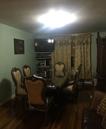 2nd image of 814B Tilden St #5K