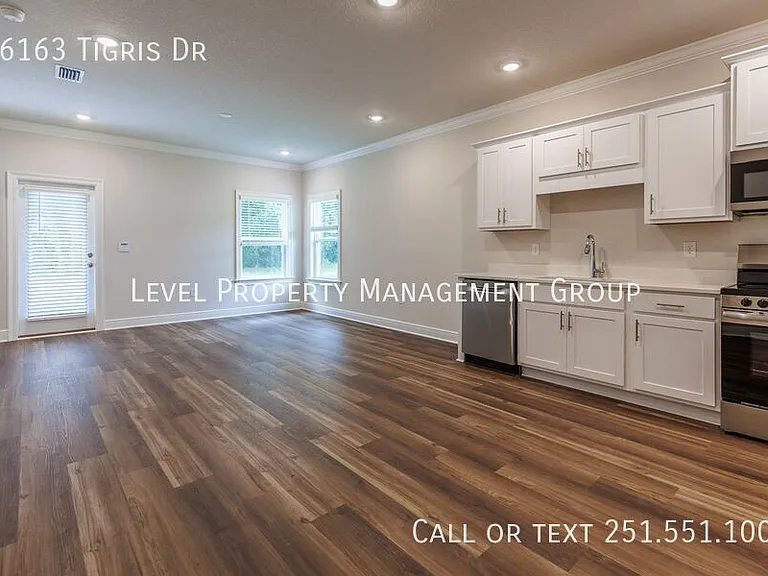 16163 Tigris Dr — Photo 3