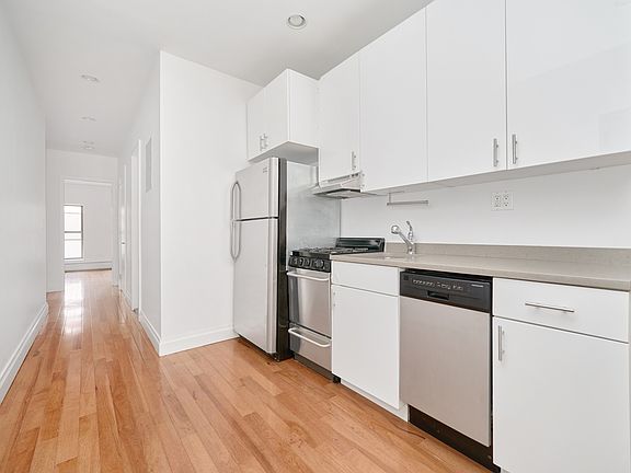 2nd image of 494 9th Ave #5