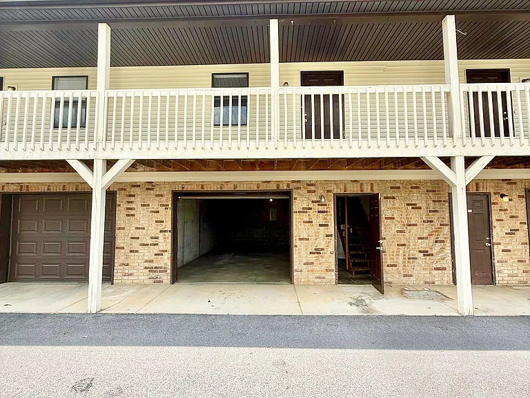 338 Old Gray Station Rd #A — Photo 11