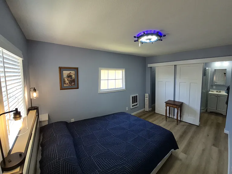 737 Myrtle Ave — Photo 5