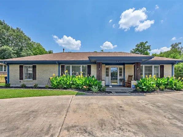 407 W Alamo St, Brenham, TX 77833