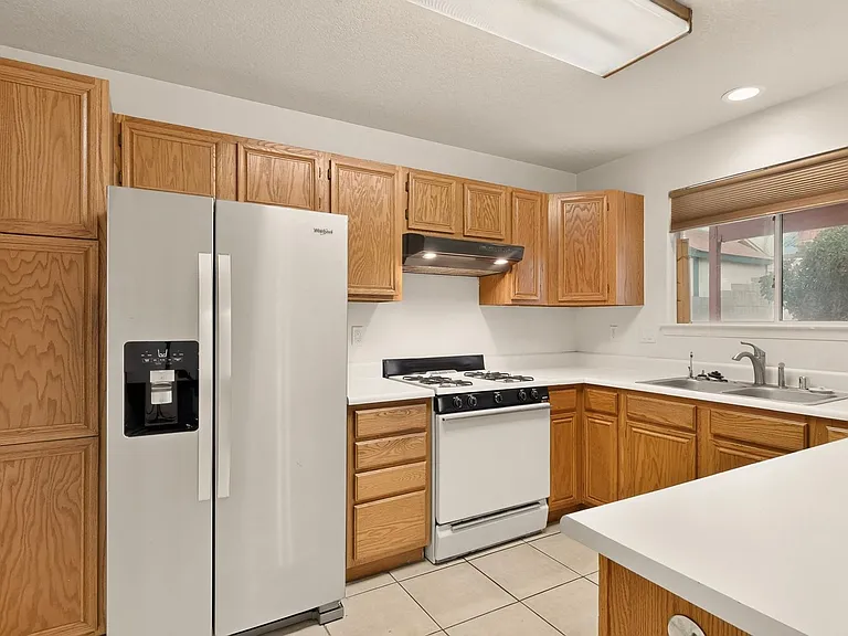 7817 Sunrose Dr NW — Photo 37