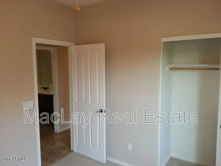 6071 S Rockwell St — Photo 22