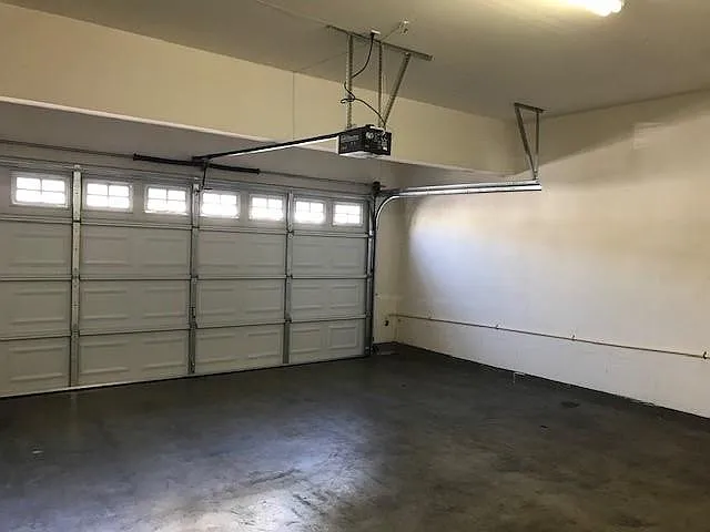 2195 Unbridled Ct — Photo 26