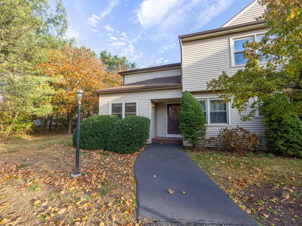 379 Coe Avenue APT 6, East Haven, CT 06512