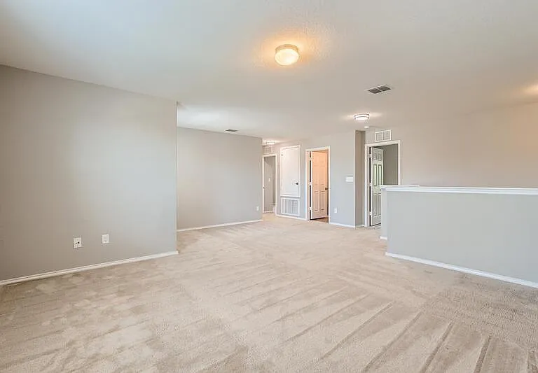13927 Laurel Br — Photo 13