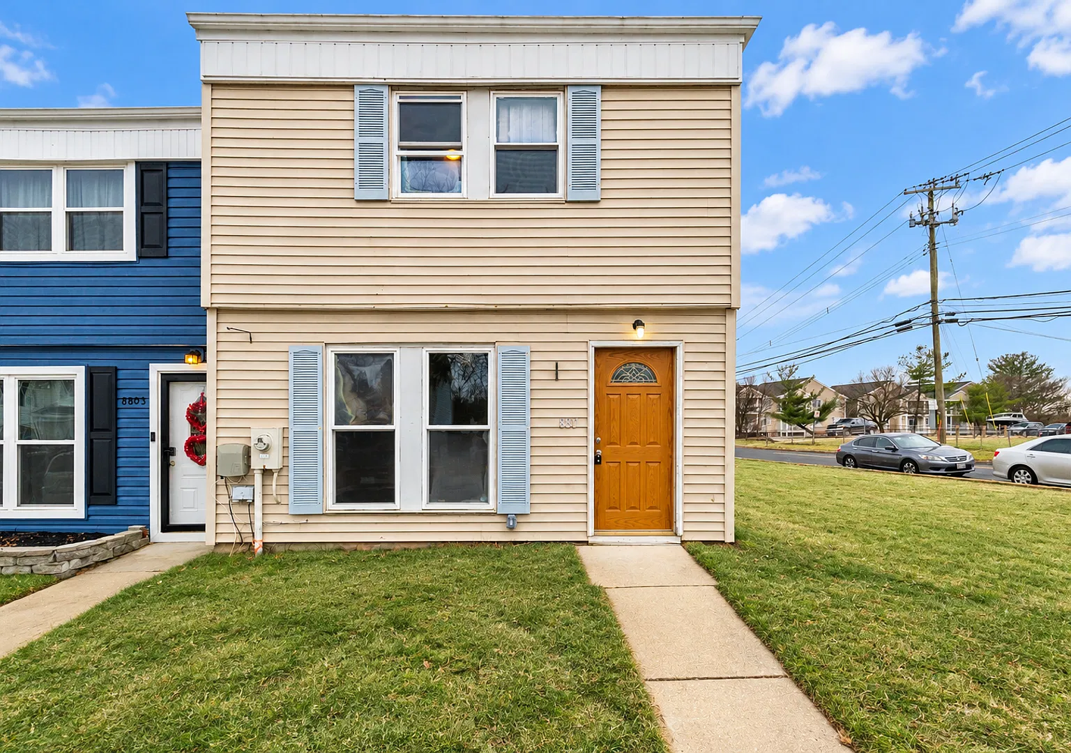 Three Bedroom House In Rosedale — Photo 1