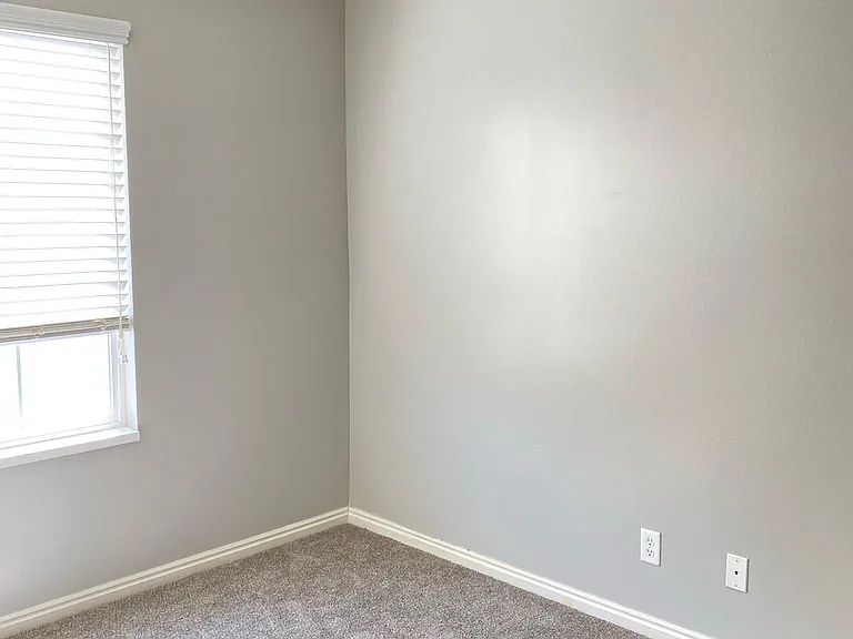 144 N Birmingham Ln — Photo 15