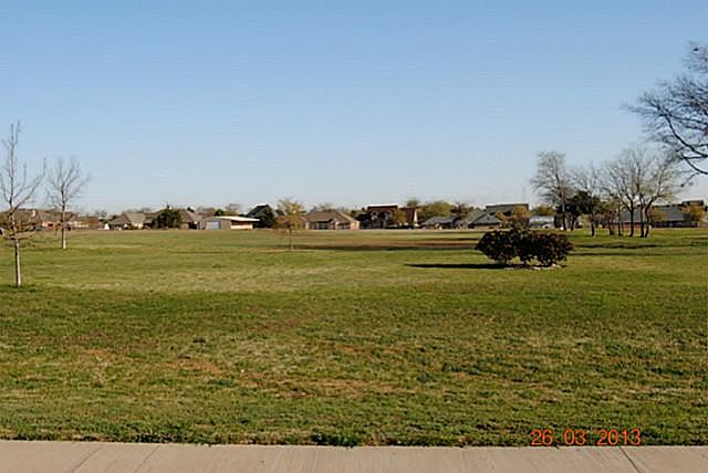 2nd image of 2831 Timber Rock Ln