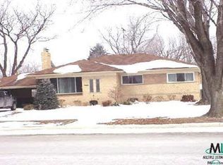 11083 W Canal Rd, Sterling Heights, MI 48314