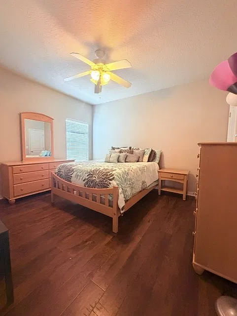 4 bed, 3.5 bath, 2952 sqft, $3,700 — Photo 2