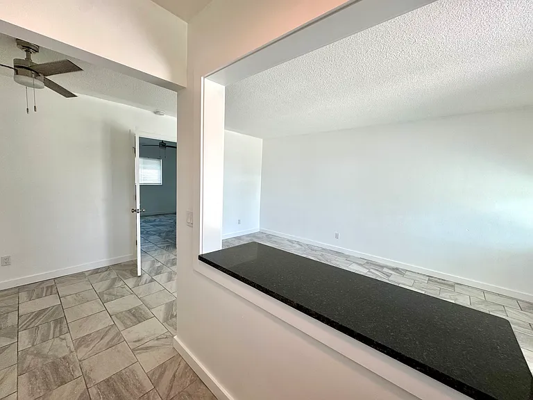 11225 1st St E #3 — Photo 9