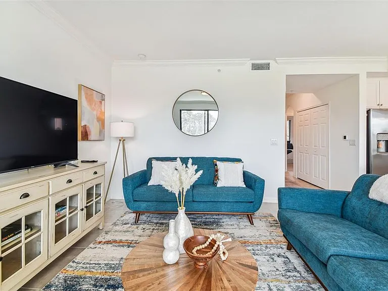 18114 Gawthrop Dr #106 — Photo 16