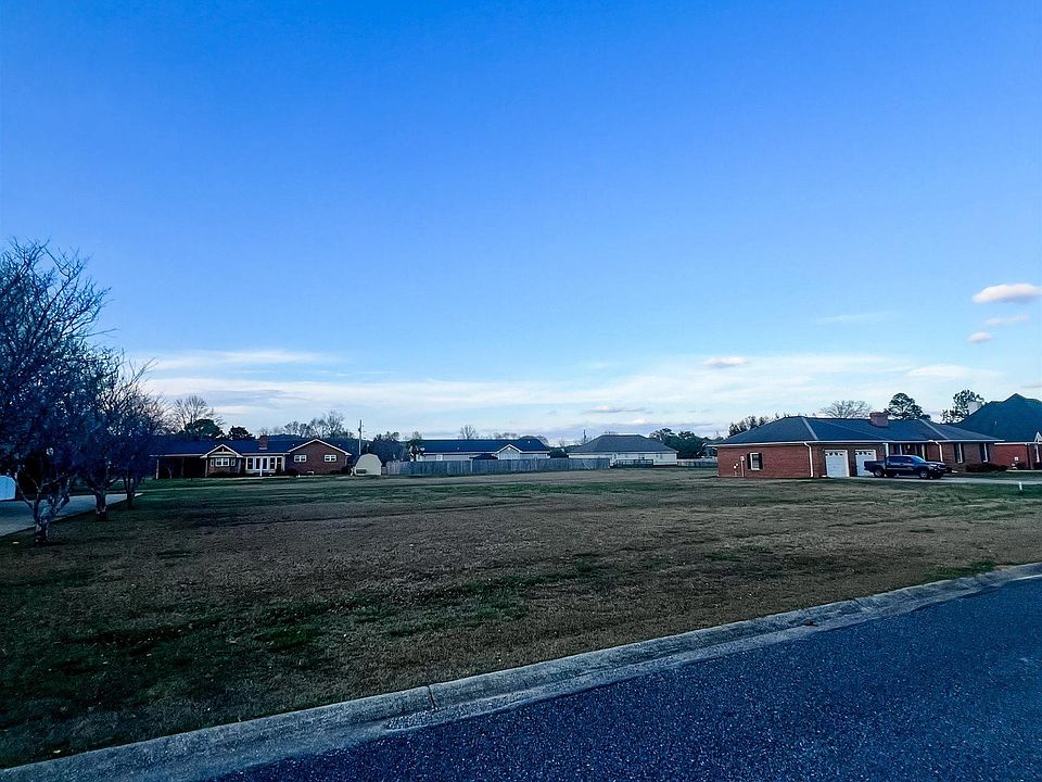2nd image of 21 Rose Rd