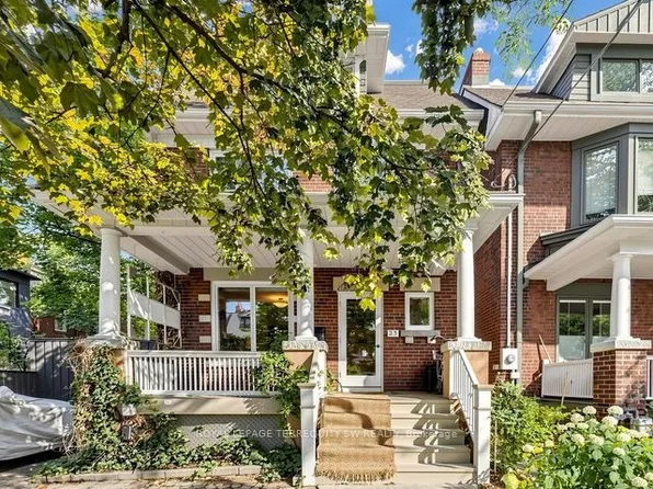 23 Wells St, Toronto, ON M5R 1P1