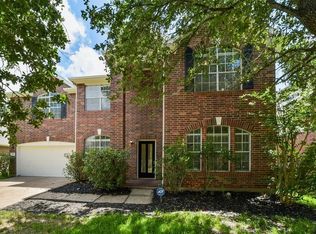 5723 Ames Xing, Sugar Land, TX 77479