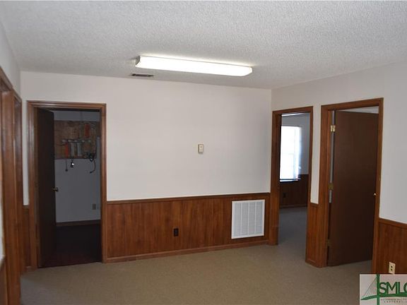 4th image of 6811 Forest Park Dr Suite 104