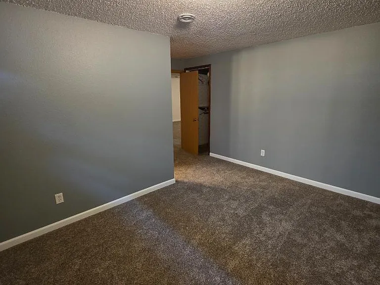 Unit Photo