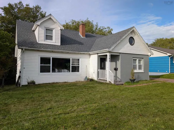 243 Glenwood Dr, Truro, NS B2N 1P8