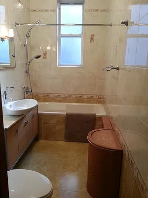 Rented by AJ Clarke | media 27