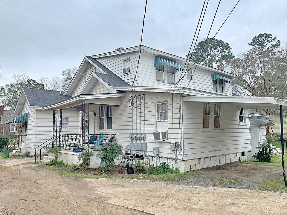 2nd image of 905 N Davis St